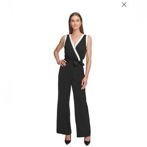 New DKNY Women's V-Neck Sleeveless Tie-Waist Jumpsuit